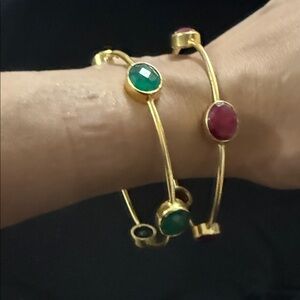 Elegant Gold tone and stone Bangle Set